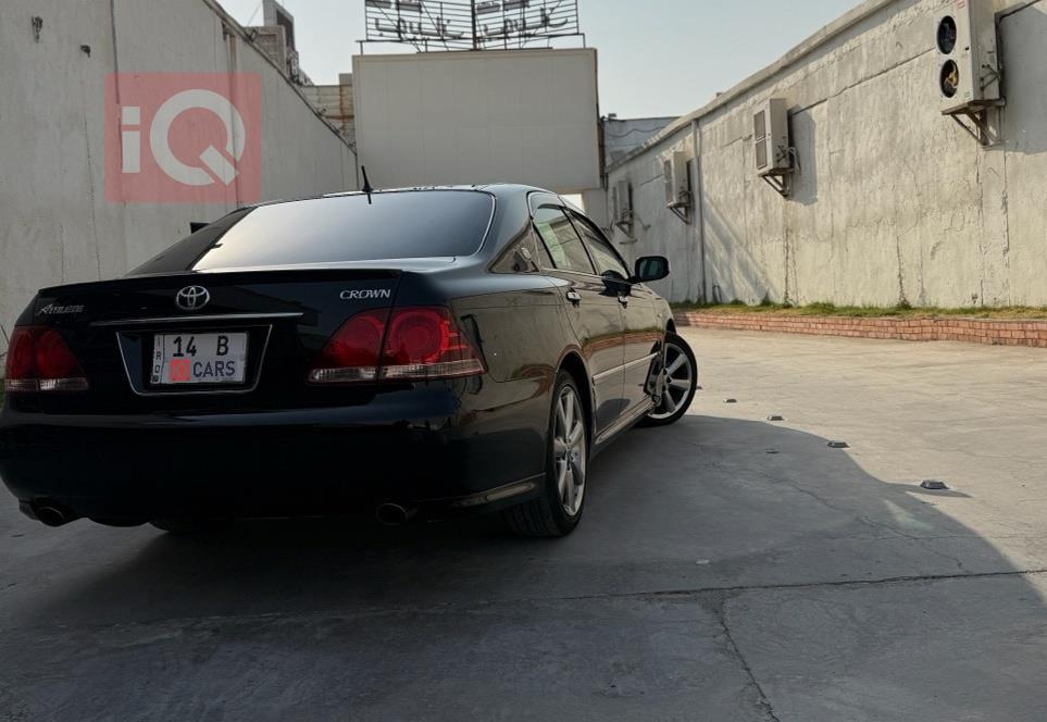 تويوتا كراون